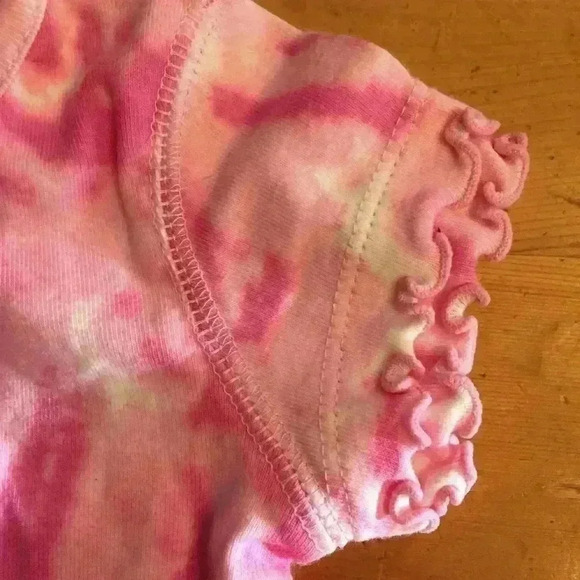 New T-shirt with puppy 🐶 patch - Picture 4 of 5